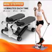 Mini stepper with a resistance band