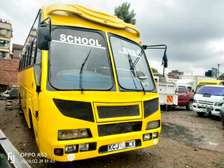 ISUZU FRR33 SCHOOL BUS