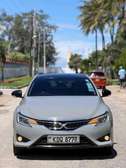 Toyota Mark X 2015