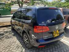 Volkswagen Touran 2015 (Clean)