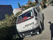 Toyota hiace 7l 2009 model (diesel)