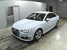 2019 AUDI A4