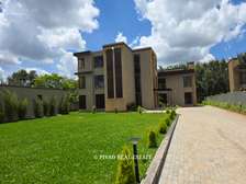 5 Bed House with Garden in Karen