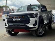 TOYOTA HILUX DOUBLE CABIN 2020MODEL