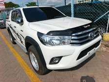 Toyota hilux manual diesel
