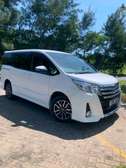 TOYOTA NOAH,2017,2000CC,2WD,LOW MILEAGE