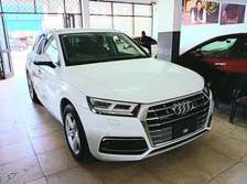 Audi Q5 S-Line 2019 white