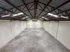 9,000 ft² Warehouse with Parking in Mombasa Road
