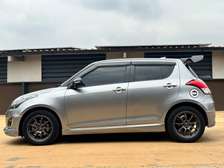 Suzuki Swift Silver 5-Door Hatchback Sporty