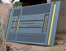 Heavy steel sliding gates