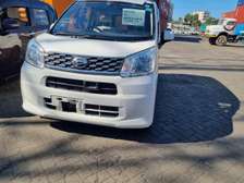 Daihatsu Move white 2018white