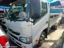Toyota  dyna