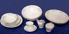FOR SALE: ELEGANT 88-PIECES PORCELAIN DINNERWARE SET
