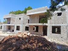 4 Bed Townhouse with En Suite at Green Wood Drive