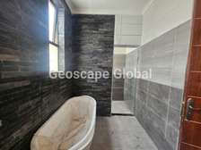 4 Bed Townhouse with En Suite in Runda