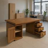 Office Desk;Modern  1.4M Advanced Executive Office Desk