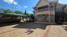 5 Bed Townhouse with En Suite in Kitengela