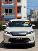 Toyota Harrier white 2019 2wd