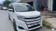 TOYOTA NOAH 2017MODEL 8 SEATER 2WD