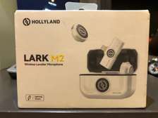 Hollyland LARK M2 Wireless Lavalier Mic Lightning