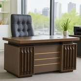 Executive Desks : 1400mm Office Desk with inbuilt Drawers