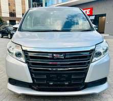 TOYOTA NOAH SPECIAL thumb 3