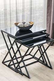 Modern nesting coffee table