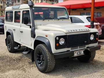 2011 LANDROVER DEFENDER 110 3000CC DIESEL ENGINE