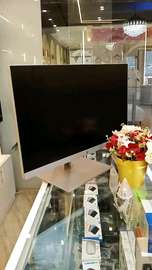HP E273 27 IPS Edge-to-Edge Monitor