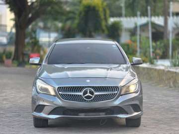 Mercedes Benz GLA180 Grey 2016