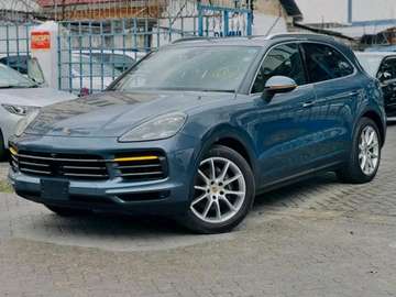 PORSCHE CAYENNE 2019MODEL COUPE