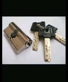 Emergency Locksmith Service | 24 Hr Locksmith | Fast Response