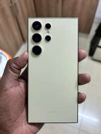 We buy used working or dead genuine smart phones