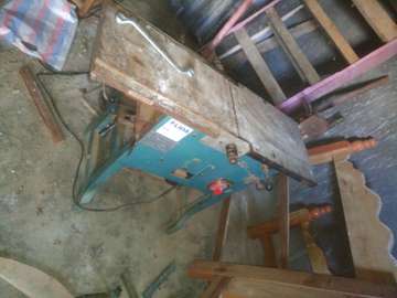 WOOD WORKING MACHINE