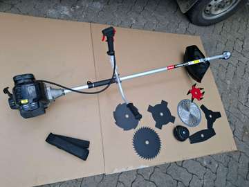 Kato Germany 4-Stroke Brush Cutter