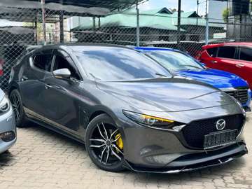 Mazda 3 brown