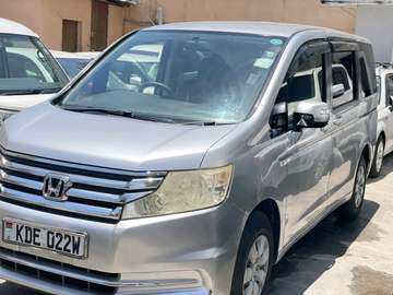 HONDA STEPWAGON 2014MODEL 7SEATER