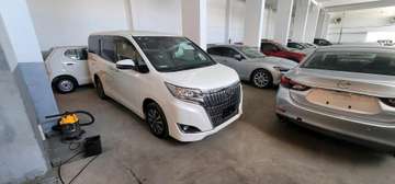 Esquire 7seater