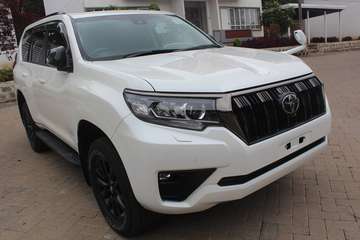 Toyota Landcruiser Prado 70th Anniversary TX 2021 45,000 Kms