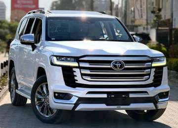Toyota Land Cruiser SUV White LED Headlights