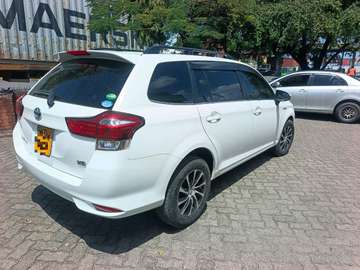 TOYOTA FIELDER HYBRID 2019MODEL FULLY LOADED