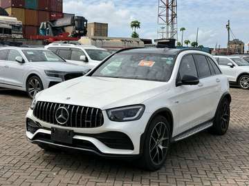 MERCEDES BENZ GLC43 AMG 2020MODEL SUNROOF