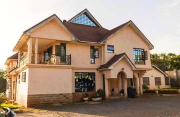 7 Bed Villa with En Suite in Runda