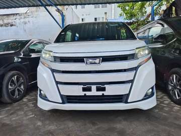 Toyota Noah 2018 New shape 2wd