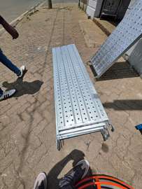 Galvanized steel scaffolding walking Platform with hooks