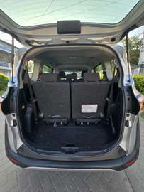 Toyota sienta non hybrid