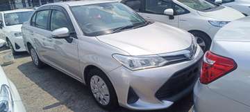 Toyota Axio Silver 2WD 2018
