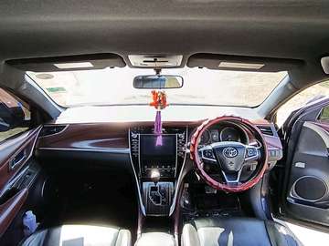 TOYOTA HARRIER 2014