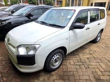 Toyota Probox 2020 1.32CC
