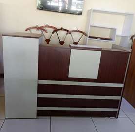 1.4m Wooden Front Office Desk
